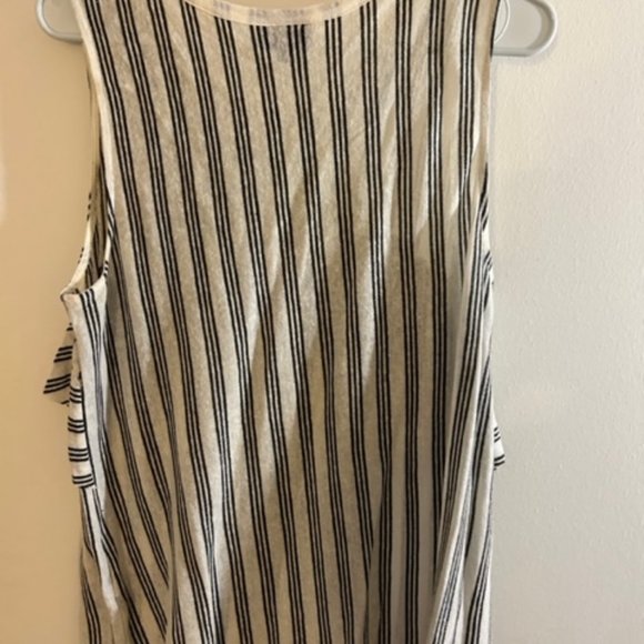Who What Wear Ruffle Striped Tank - Size Large - Picture 3 of 3